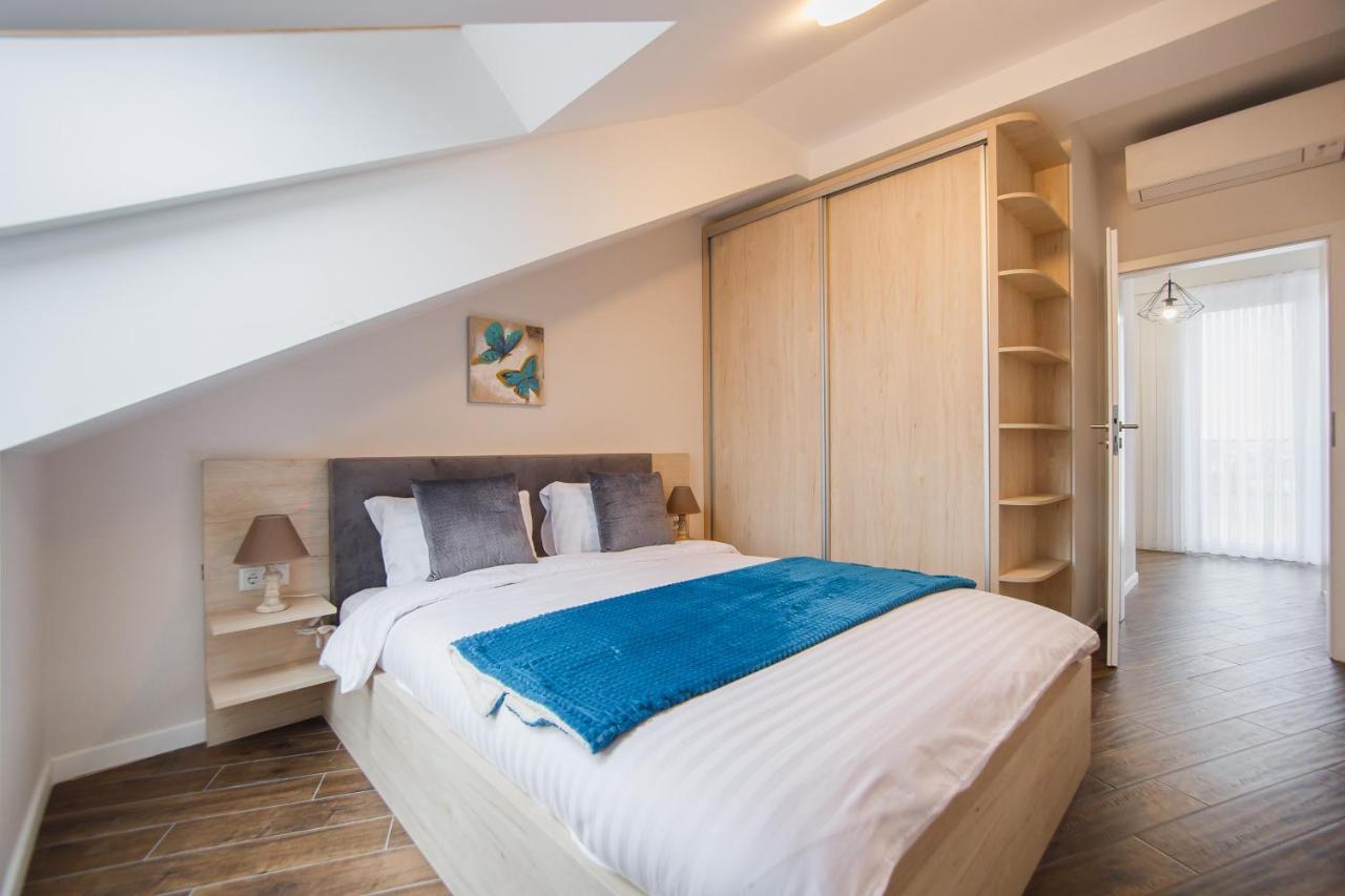 Skylight Loft Near City Center オラデア エクステリア 写真
